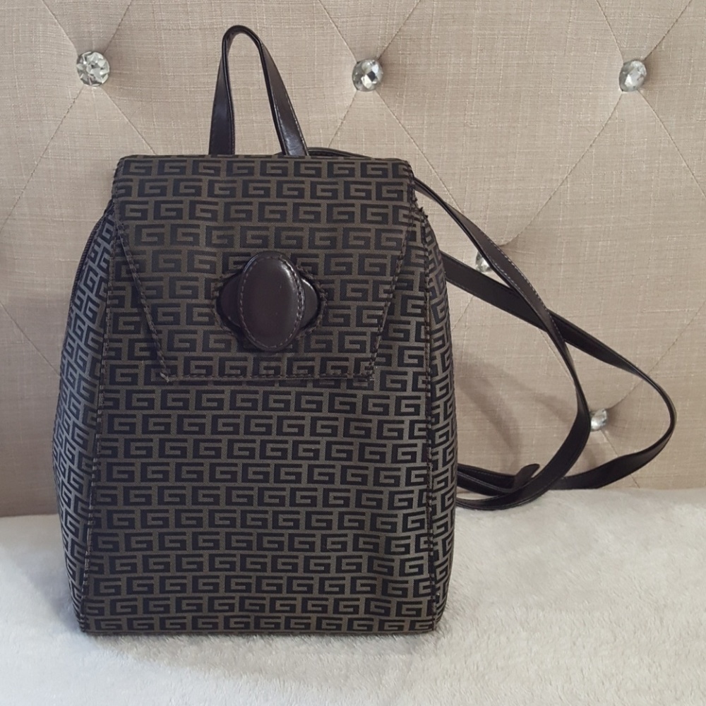 Purse Backpack - Picture 1 of 3